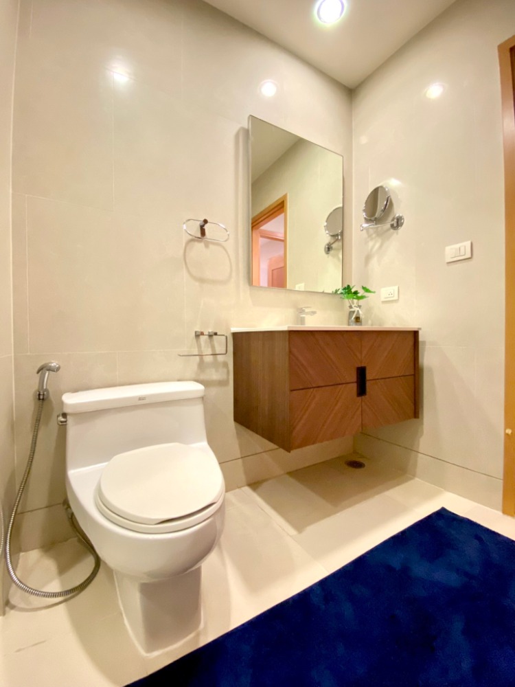 For RentCondoSukhumvit, Asoke, Thonglor : The Emporio Place for rent 55k