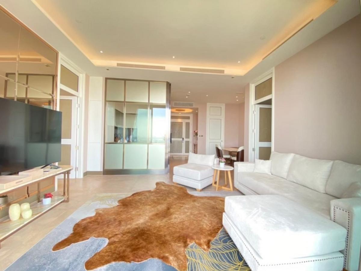 For RentCondoWongwianyai, Charoennakor : The Residences At Mandarin Oriental 2 bed 2 bath high floor 40 220k