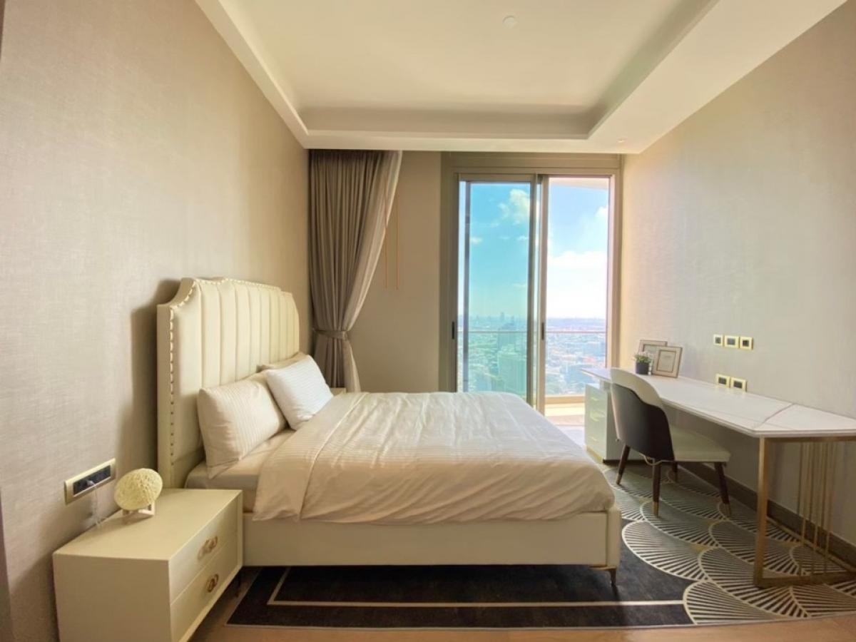 For RentCondoWongwianyai, Charoennakor : The Residences At Mandarin Oriental 2 bed 2 bath high floor 40 220k