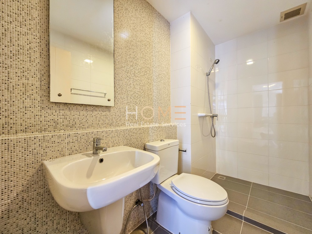 ขายทาวน์โฮมนวมินทร์ รามอินทรา : ทาวน์โฮม เดอะ เทอเรส รามอินทรา 65 / 3 ห้องนอน (ขาย), The Terrace Ramintra 65 / Townhome 3 Bedrooms (FOR SALE) TAN559