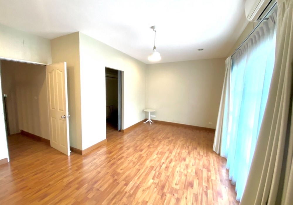 ขายทาวน์โฮมเลียบทางด่วนรามอินทรา : ทาวน์โฮม คาซ่า ซิตี้ ลาดพร้าว / 3 ห้องนอน (ขายพร้อมผู้เช่า), Casa City Ladprao / Townhome 3 Bedrooms (SALE WITH TENANT) TPM146