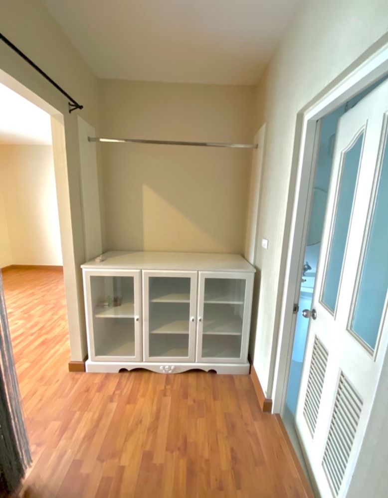 ขายทาวน์โฮมเลียบทางด่วนรามอินทรา : ทาวน์โฮม คาซ่า ซิตี้ ลาดพร้าว / 3 ห้องนอน (ขายพร้อมผู้เช่า), Casa City Ladprao / Townhome 3 Bedrooms (SALE WITH TENANT) TPM146