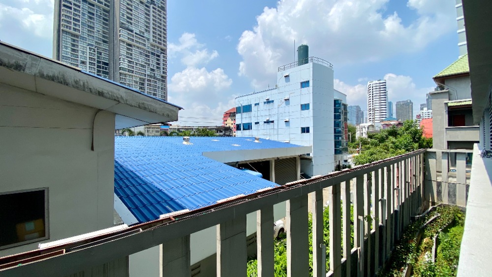 ขายคอนโดลาดพร้าว เซ็นทรัลลาดพร้าว : ขายคอนโดใกล้ 5 แยกลาดพร้าว ฟอร์โมซ่า ลาดพร้าว 7 (Formosa Ladprao 7) ใกล้ MRT สายสีน้ำเงิน สถานีพหลโยธิน และสถานีลาดพร้าว