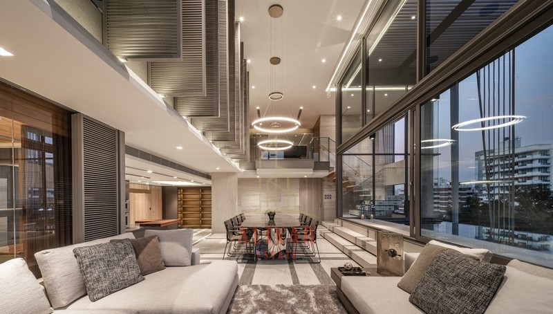 ขายคอนโดสุขุมวิท อโศก ทองหล่อ : SC040024 Luxury penthouse for sale, FYNN Sukhumvit 31, near BTS Phrom Phong and MRT Asoke.