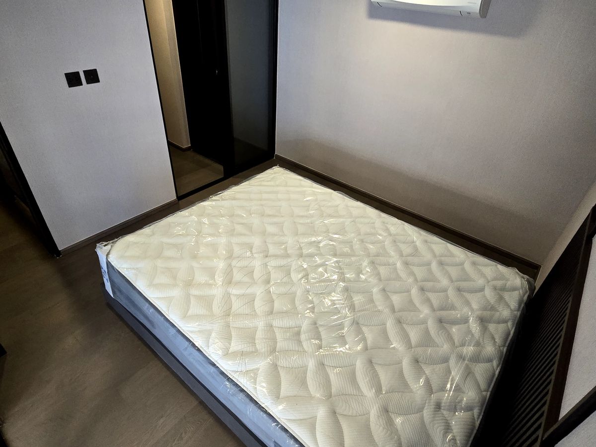 ให้เช่าคอนโดสยาม จุฬา สามย่าน : Park Origin Chula - Samyan【𝐑𝐄𝐍𝐓】🔥 ห้อง 2 ชั้น ตกแต่งสวย วิวหลักล้าน เฟอร์นิเจอร์ครบ ใกล้ MRT สามย่าน  🔥 ติดต่อไลน์ไอดี: @hacondo