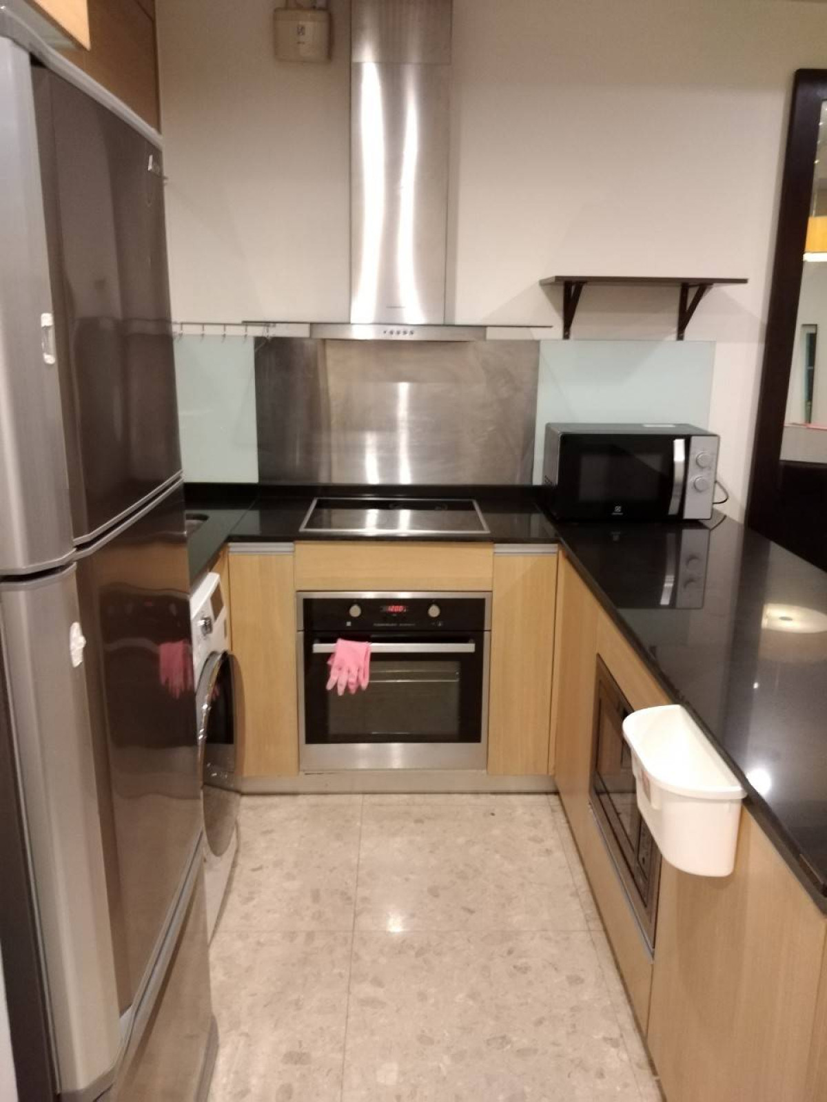 ขายคอนโดสาทร นราธิวาส : ขายคอนโด  สาธร การ์เด้นส์ MRT-ลุมพินี ทุ่งมหาเมฆ เขต สาทร กรุงเทพ CX-30219