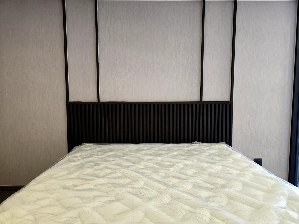 ให้เช่าคอนโดสยาม จุฬา สามย่าน : Park Origin Chula - Samyan【𝐑𝐄𝐍𝐓】🔥 ห้อง 2 ชั้น ตกแต่งสวย วิวหลักล้าน เฟอร์นิเจอร์ครบ ใกล้ MRT สามย่าน  🔥 ติดต่อไลน์ไอดี: @hacondo