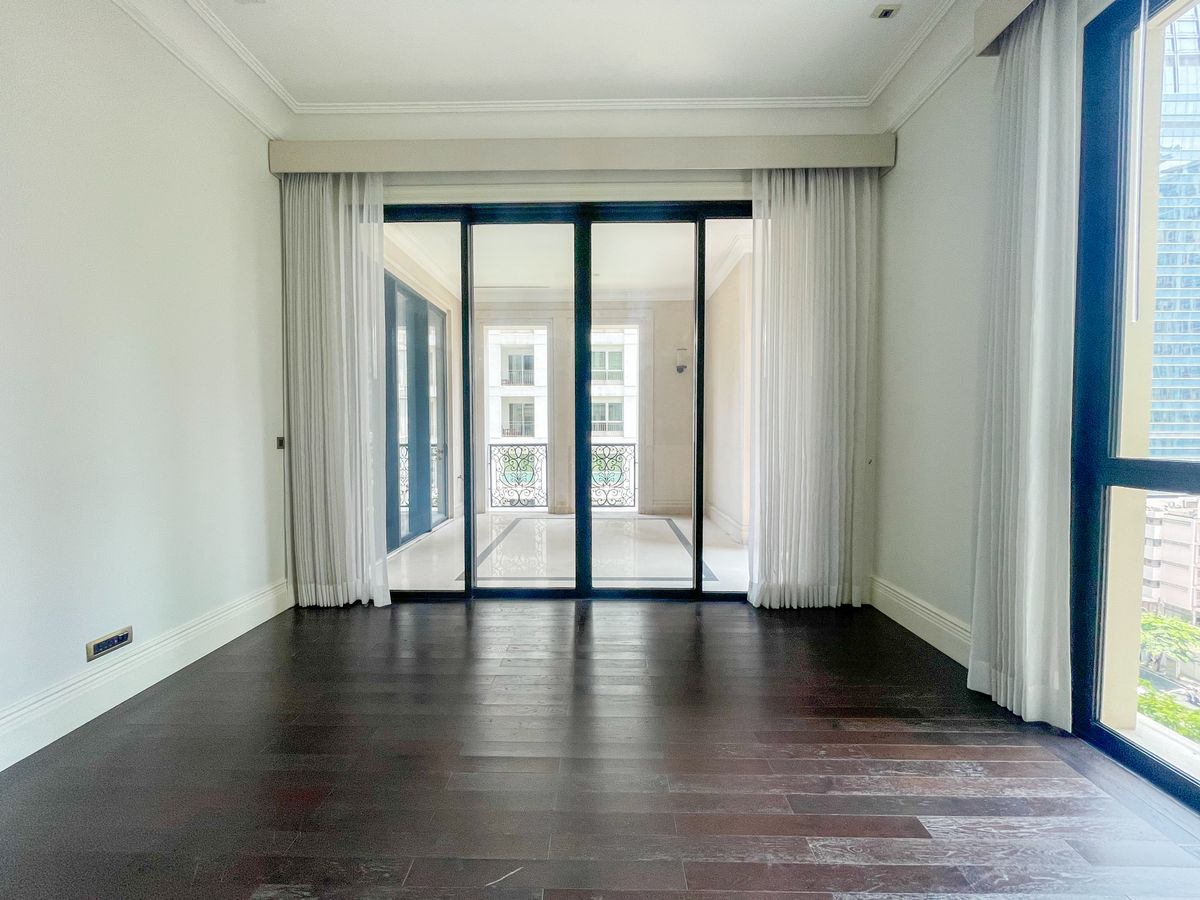 For SaleCondoWitthayu, Chidlom, Langsuan, Ploenchit : 98 Wireless / 3 Bedrooms Duplex (SALE), Ninety Eight Wireless / 3 Bedrooms (Sale) NONT004