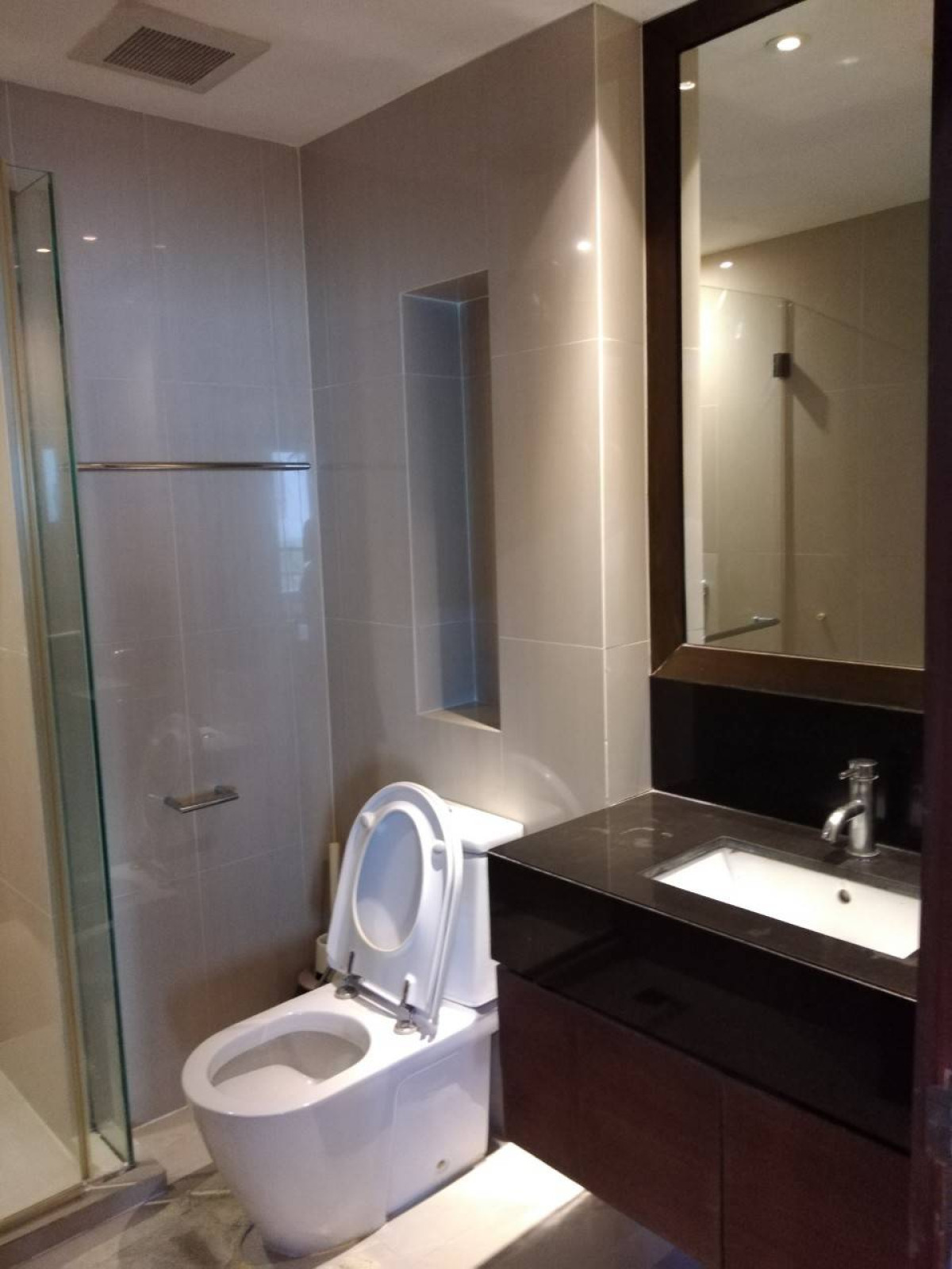 ขายคอนโดสาทร นราธิวาส : ขายคอนโด  สาธร การ์เด้นส์ MRT-ลุมพินี ทุ่งมหาเมฆ เขต สาทร กรุงเทพ CX-30219