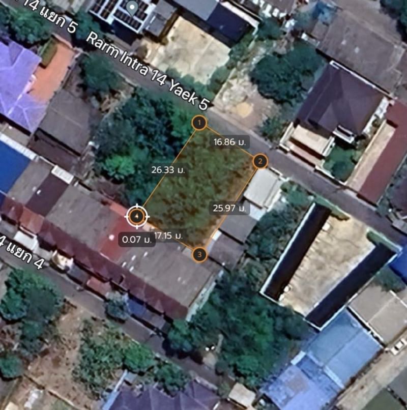 For SaleLandNawamin, Ramindra : Land for sale, Ramintra 14, Soi Mayalap, wide alley, can park. Near the mall, near the market Conveniently travel to Kaset-Nawamin.