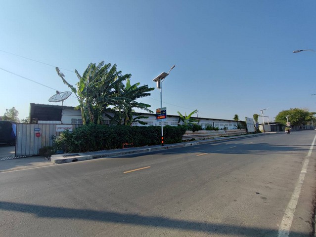 For SaleLandSamut Prakan,Samrong : Land for sale in Muang Samut Prakan, 41 rai 3 ngan, Soi Thetsaban Bang Pu. Next to the Samut Prakan City New Government Center area.