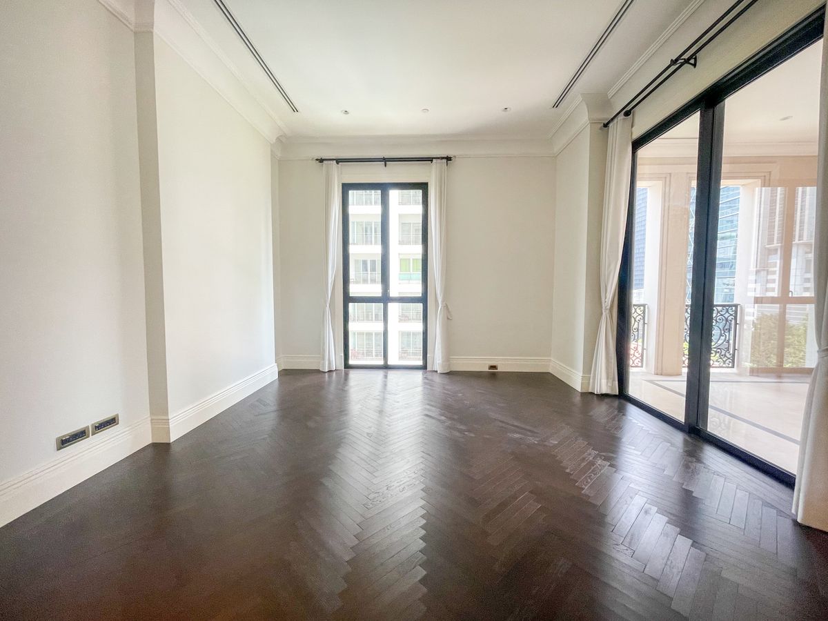 For SaleCondoWitthayu, Chidlom, Langsuan, Ploenchit : 98 Wireless / 3 Bedrooms Duplex (SALE), Ninety Eight Wireless / 3 Bedrooms (Sale) NONT004