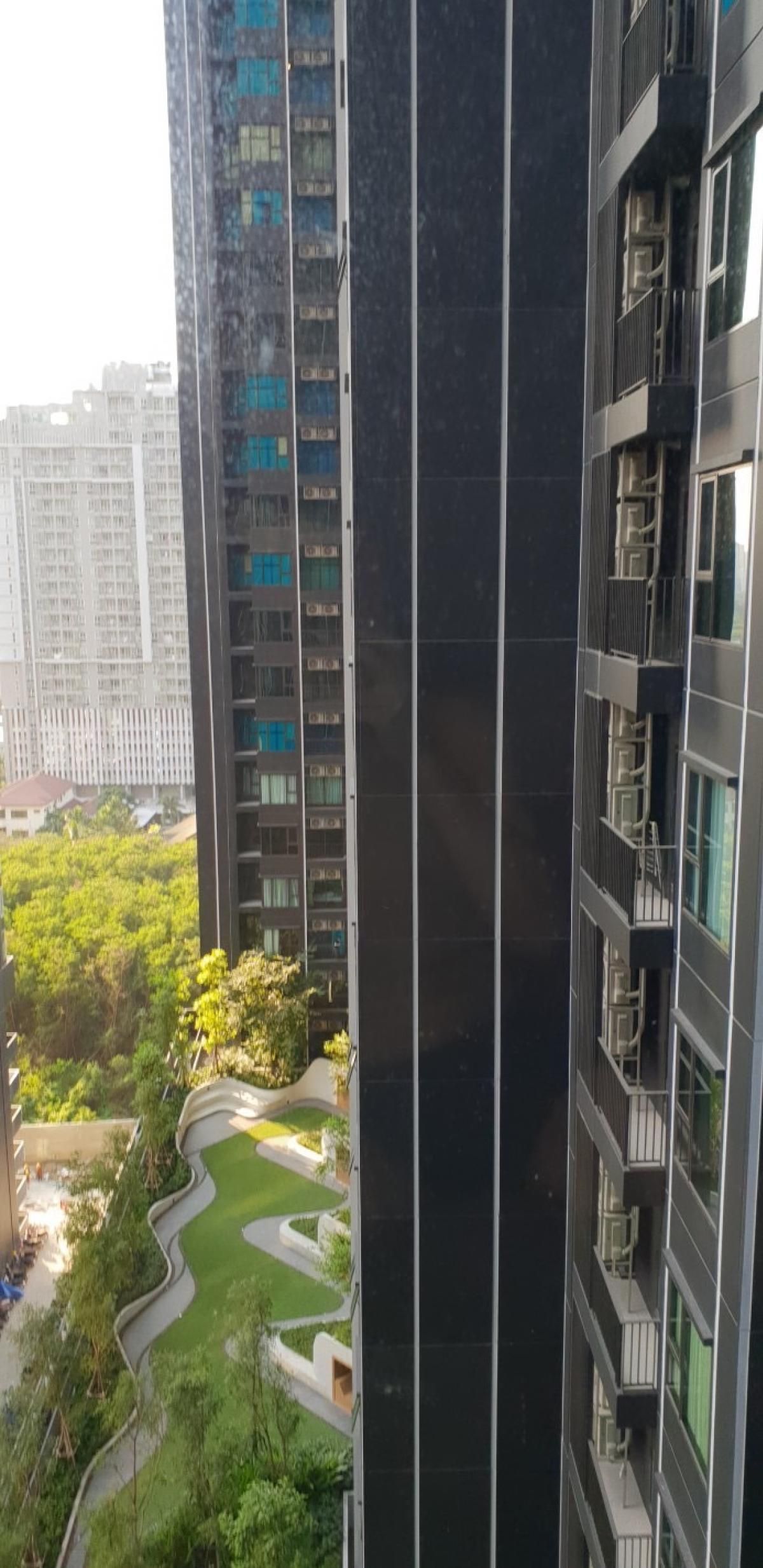 ขายคอนโดพระราม 9 เพชรบุรีตัดใหม่ RCA : ขายคอนโด  ไลฟ์ อโศก - พระรามเก้า MRT-พระราม 9 มักกะสัน เขต ราชเทวี กรุงเทพ  CX-94415