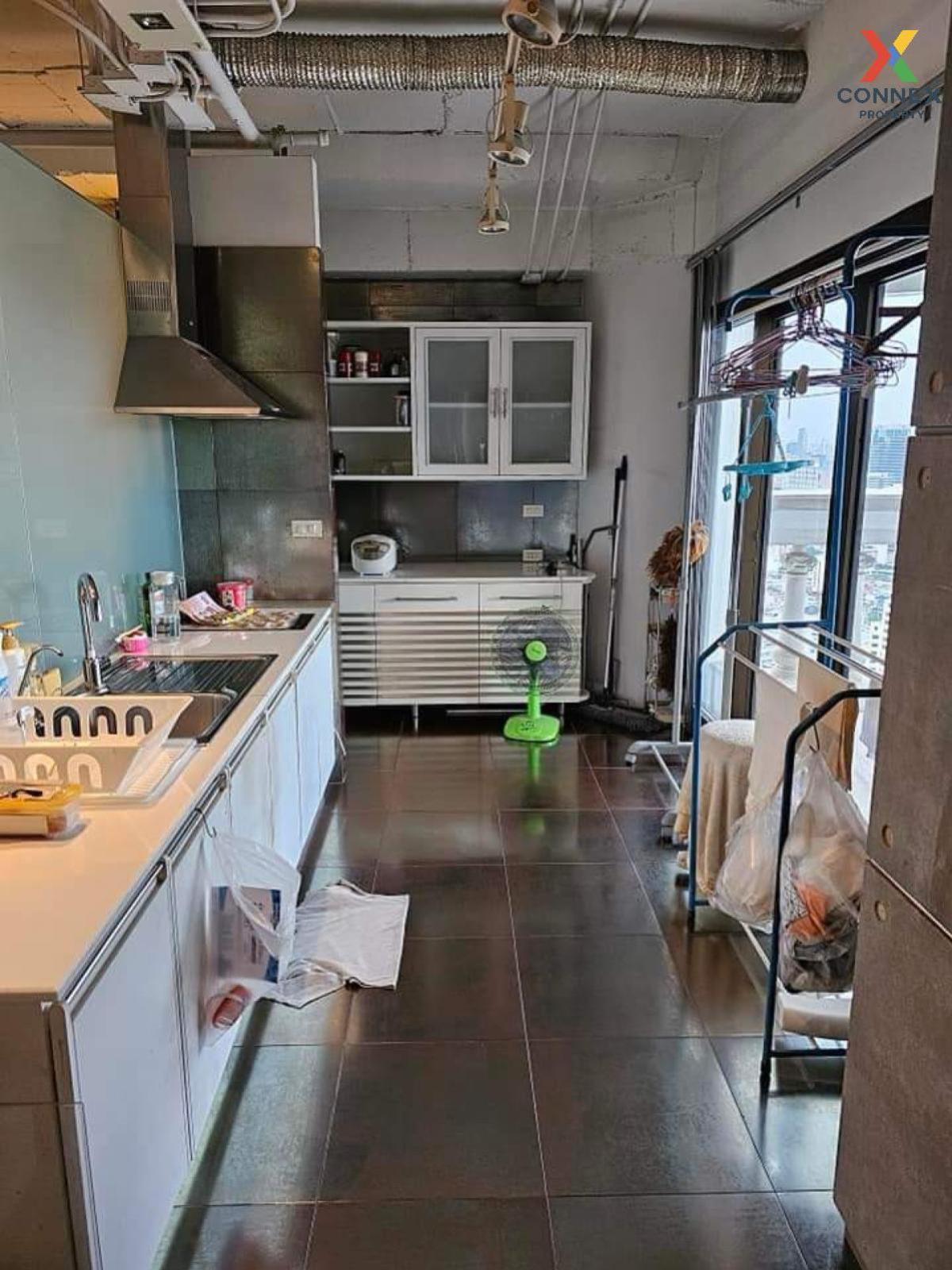 ขายคอนโดสีลม ศาลาแดง บางรัก : ขายคอนโด สเตท ทาวเวอร์ BTS-สะพานตากสิน สีลม เขต บางรัก กรุงเทพ CX-104631