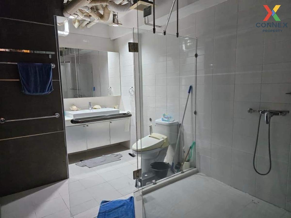 ขายคอนโดสีลม ศาลาแดง บางรัก : ขายคอนโด สเตท ทาวเวอร์ BTS-สะพานตากสิน สีลม เขต บางรัก กรุงเทพ CX-104631