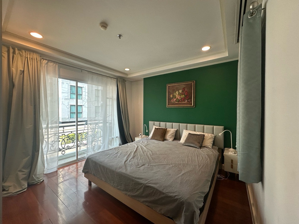 For RentCondoSukhumvit, Asoke, Thonglor : 2 bedroom unit for rent on soi Sukhumvit 36 (low floor but greenery view)