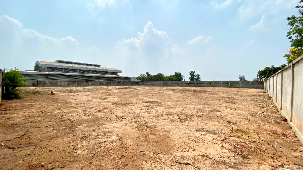 ให้เช่าที่ดินปทุมธานี รังสิต ธรรมศาสตร์ : ที่ดินให้เช่า 2 ไร่ ล้อมรั้วแล้ว ถมดินพร้อมใช้งาน ถ.หทัษราฎร์ 63 แยก 4 ลำลูกกา ปทุมธานี ทำโกดัง สำนักงาน ได้หมด