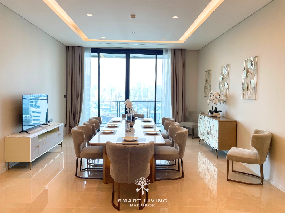 ให้เช่าคอนโดวิทยุ ชิดลม หลังสวน : คอนโดหรูให้เช่าและขาย The Residences at Sindhorn Kempinski หลังสวน ใจกลางเมือง ขนาดกว้าง 356 ตร.ม 5 ห้องนอน 7 ห้องน้ำ เหมาะสำหรับนักลงทุนและผู้มองหาคอนโดพรีเมียม Bangkok