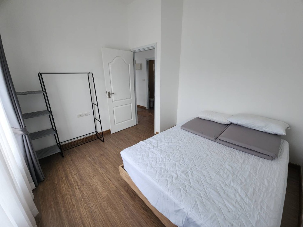 ให้เช่าบ้านนนทบุรี บางใหญ่ บางบัวทอง : ให้เช่าบ้านเดี่ยว เสนา วิลเลจ วงแหวน - บางบัวทอง ใกล้ ดูโฮม บางบัวทอง เพียง 1 นาที