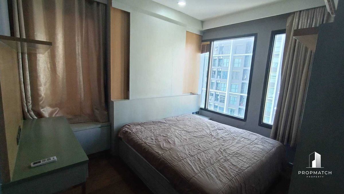 For RentCondoRatchathewi,Phayathai : Urgent rent, pet-friendly condo, M Phayathai, 1 bedroom, 30,000. If interested, contact 092-745-6391 Khun Anna.