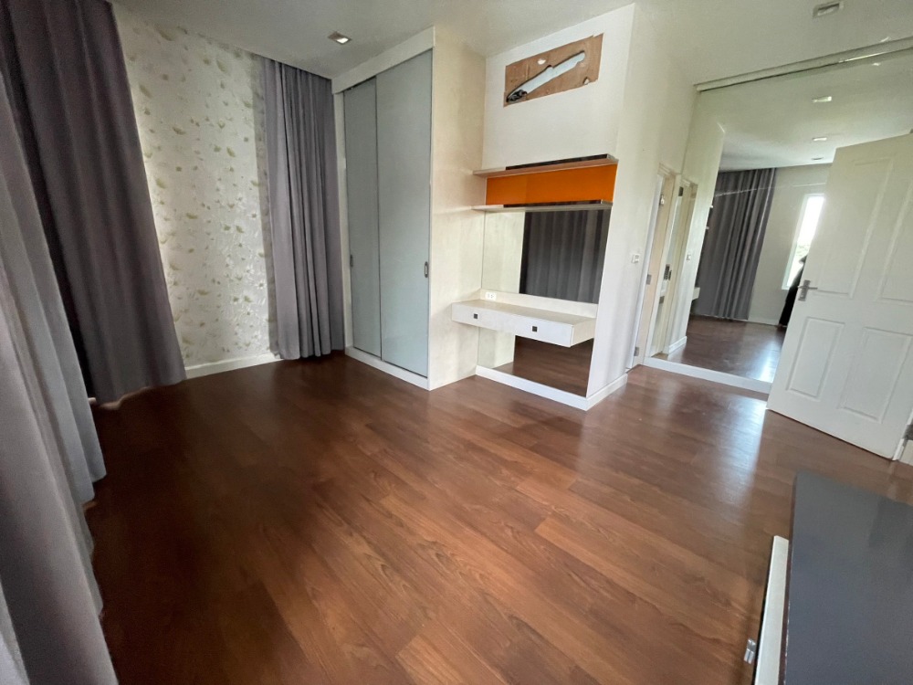 For SaleHousePinklao, Charansanitwong : Urgent sale, beautiful 2-story house, 72.10 sq m, Casa Legend Ratchaphruek-Pinklao Village.