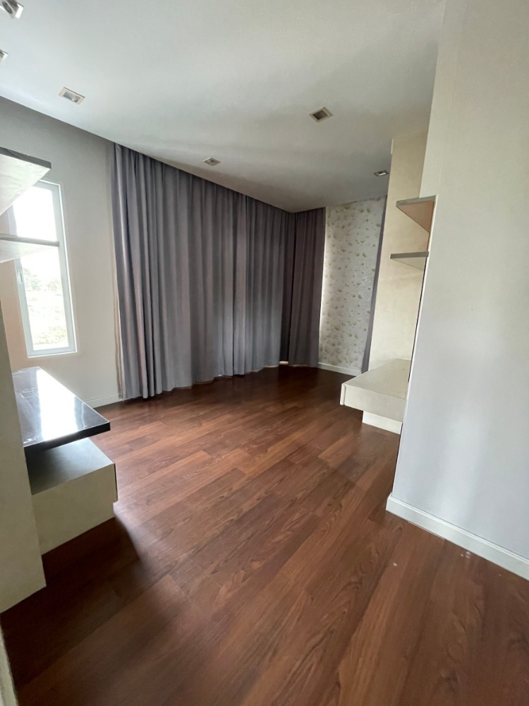 For SaleHousePinklao, Charansanitwong : Urgent sale, beautiful 2-story house, 72.10 sq m, Casa Legend Ratchaphruek-Pinklao Village.