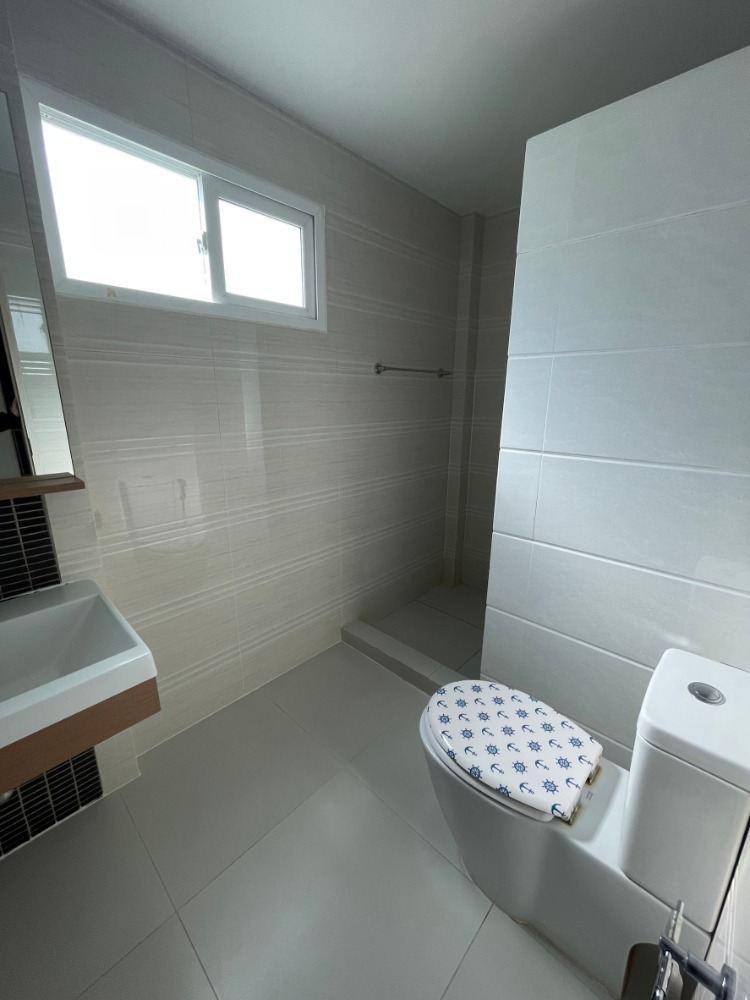 For SaleHousePinklao, Charansanitwong : Urgent sale, beautiful 2-story house, 72.10 sq m, Casa Legend Ratchaphruek-Pinklao Village.