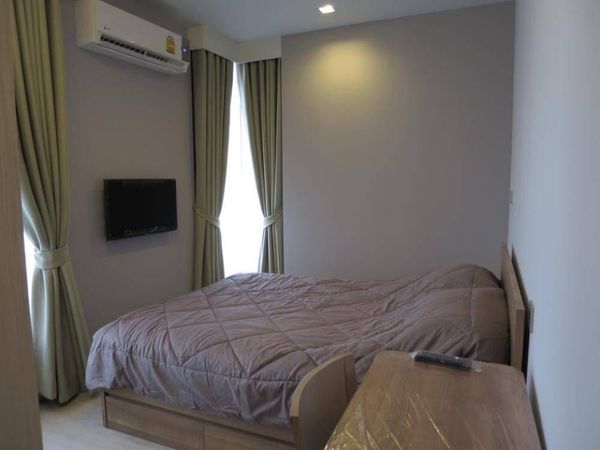 ขายคอนโดสุขุมวิท อโศก ทองหล่อ : S-MHL10101  เอ็ม ทองหล่อ10 ชั้น10 วิวเมือง 57ตรม. 2นอน 2น้ำ 10.5ล้าน 064-959-8900