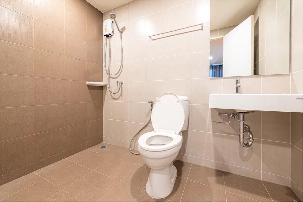 For SaleCondoPinklao, Charansanitwong : Lumpini Park Borommaratchachonnani - Sirindhorn 🍃New condo ready to move in 🏙️🌇Resort style, shady, provides privacy..convenient transportation.