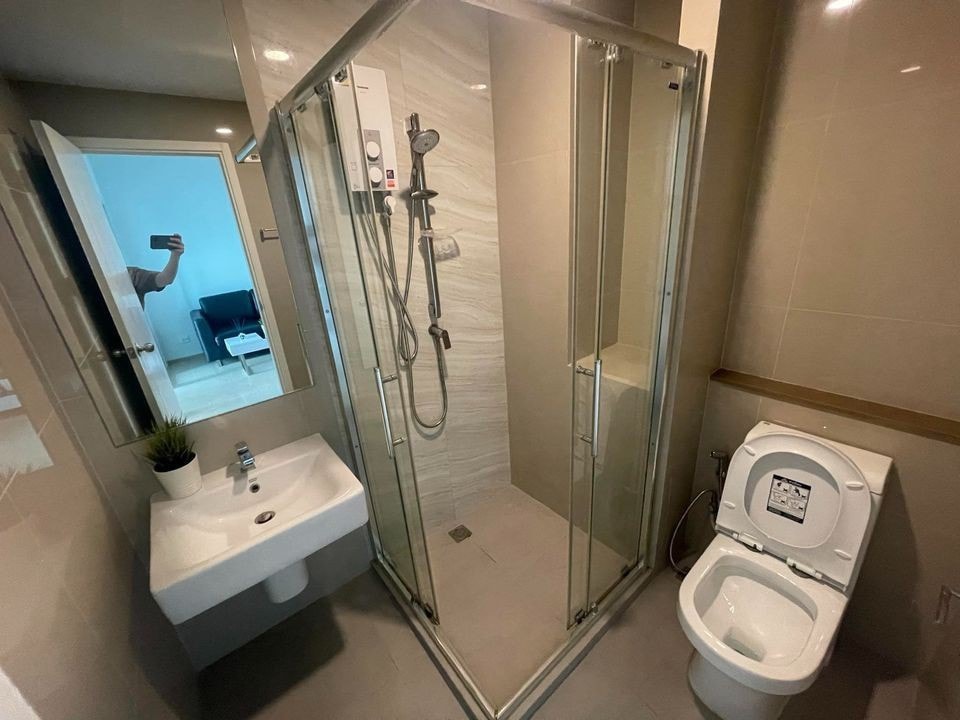 For SaleCondoRama9, Petchburi, RCA : S-TTS121  The Tree Sukhumvit 71-Ekkamai, 19th floor, city view, 26.5 sq m., 1 bedroom, 1 bathroom, 2.59 million. 064-959-8900