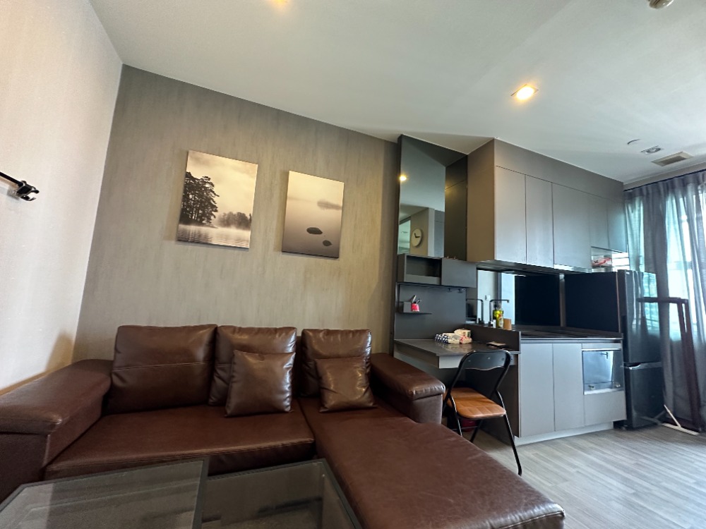 For RentCondoOnnut, Udomsuk : Condo for rent THE ROOM Sukhumvit 69 *near BTS Phra Khanong*