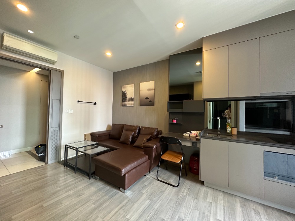 For RentCondoOnnut, Udomsuk : Condo for rent THE ROOM Sukhumvit 69 *near BTS Phra Khanong*
