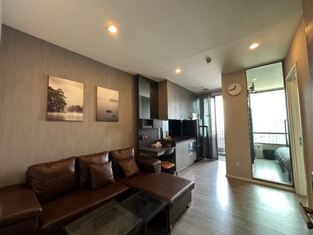 For RentCondoOnnut, Udomsuk : Condo for rent THE ROOM Sukhumvit 69 *near BTS Phra Khanong*