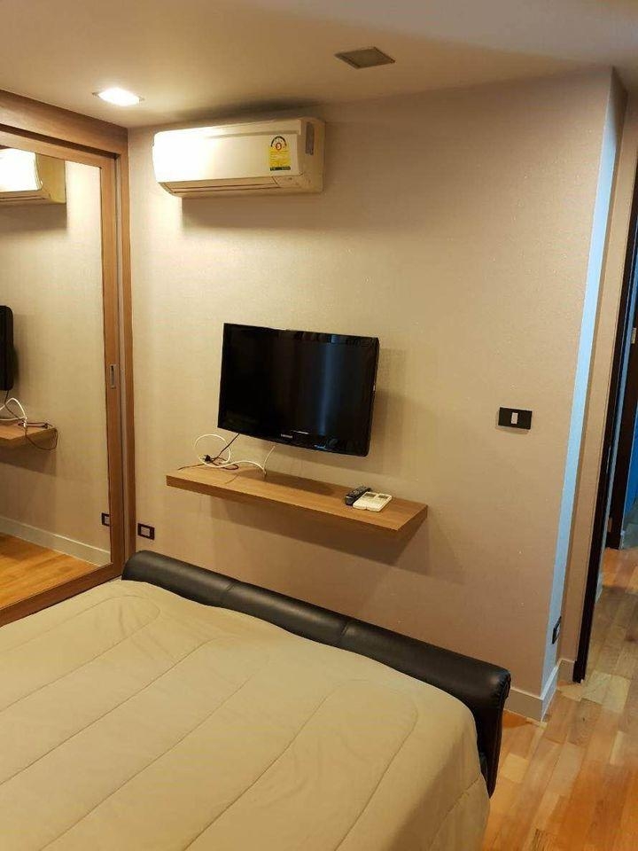 ขายคอนโดสีลม ศาลาแดง บางรัก : S-QSLC101 ขาย คอนโด ควอด สีลม ชั้น 7  วิวเมือง 60 ตรม. 2นอน 1น้ำ  7.2ล้าน 064-959-8900