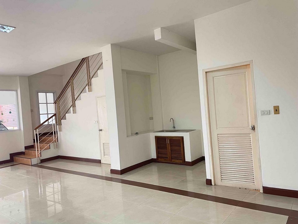 For SaleHome OfficeKaset Nawamin,Ladplakao : S-PSK101 Home office, Soi Prasert Manukit 45, size 32 sq m., 4 floors, usable area 311 sq m., 3 bedrooms, 2 bathrooms, 6.7 million. 064-959-8900