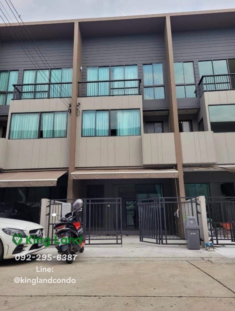 For RentHome OfficeSeri Thai, Ramkhamhaeng Nida : #For rent: 3-story townhome, 3 bedrooms, Baan Klang Muang Lat Phrao-Seri Thai 52, rent 20,000 baht/month #Can register a company #Can raise animals, 3 air conditioners, fully furnished (there are more from the picture) * This price is the best value ** Ho