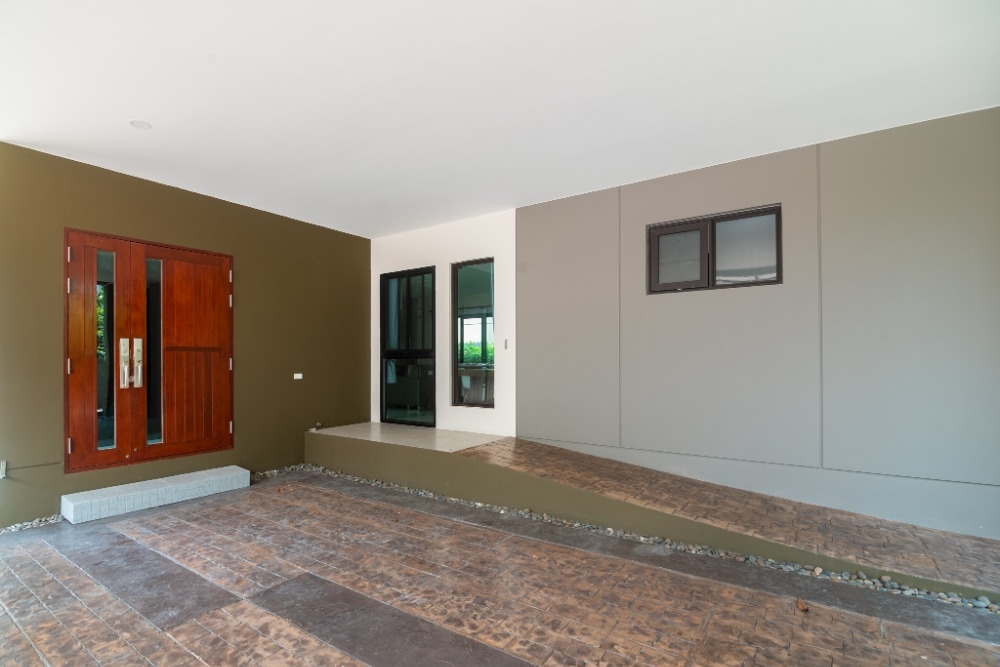 ขายบ้านบางนา แบริ่ง ลาซาล : บ้านเดี่ยวหรูหลังใหญ่ ในซอยราชวินิต บางแก้ว พร้อมเฟอร์ฯและเครื่องใช้ไฟฟ้า ใกล้ทางด่วนและเมกาบางนา