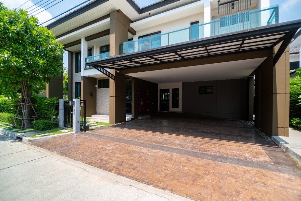 ขายบ้านบางนา แบริ่ง ลาซาล : บ้านเดี่ยวหรูหลังใหญ่ ในซอยราชวินิต บางแก้ว พร้อมเฟอร์ฯและเครื่องใช้ไฟฟ้า ใกล้ทางด่วนและเมกาบางนา