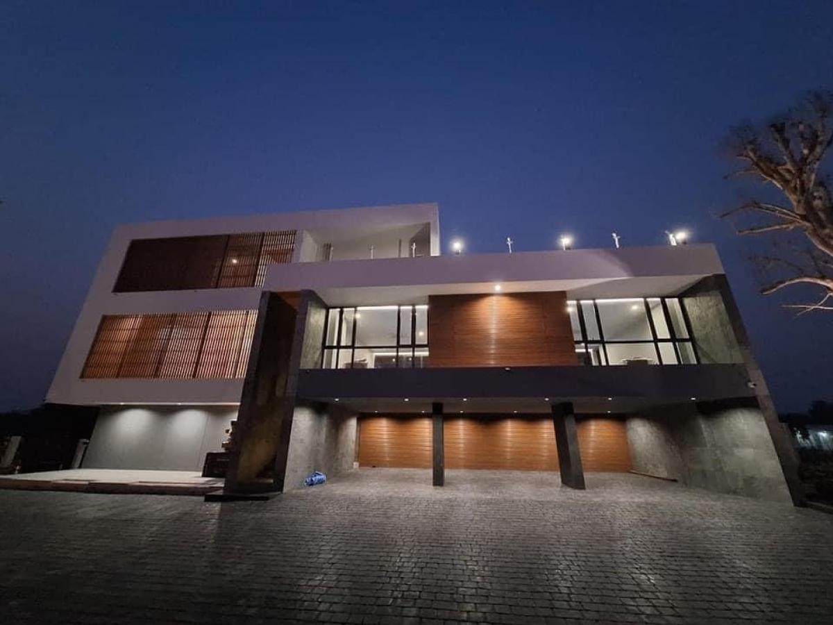 ขายบ้านปากช่อง เขาใหญ่ : 📢👇ขาย บ้านเพิ่งสร้างเสร็จใหม่  (เมษายน 67) วิวเขา 360 องศา พร้อมสระว่ายน้ำ ระบบเกลือ ตั้งอยู่ในพื้นที่ ที่อากาศดี ตลอดปี (กุดคล้า) บ้านหลังใหญ่ พื้นที่ใหญ่ ตกแต่งครบ พร้อมเข้าอยู่