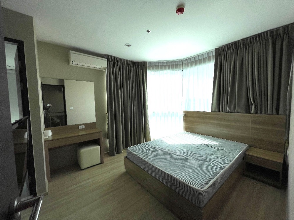 ให้เช่าคอนโดสาทร นราธิวาส : ให้เช่า✨Rhythm Sathorn✨ ห้องสวยวิวสาทร สะพานตากสิน เฟอร์นิเจอร์และเครื่องใช้ไฟฟ้าครบ ใกล้ BTS สะพานตากสิน