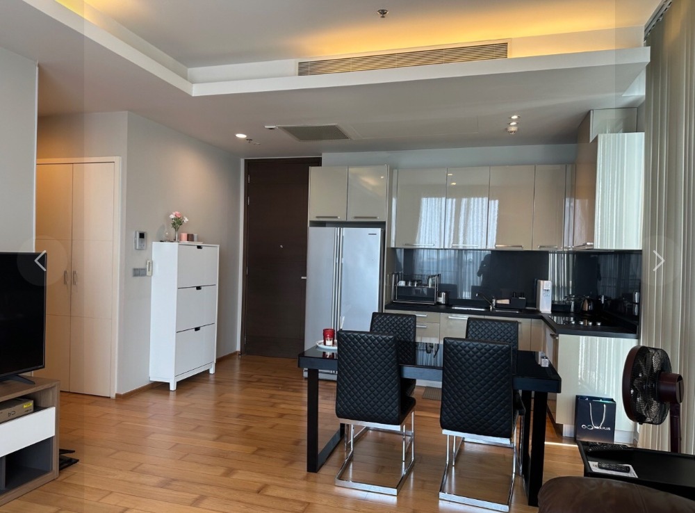 For RentCondoSukhumvit, Asoke, Thonglor : QTR106  For rent, Quattro by Sansiri, building A, floor 32❤️2 bedrooms, 84 sqm. 70,000 baht. 064-959-8900