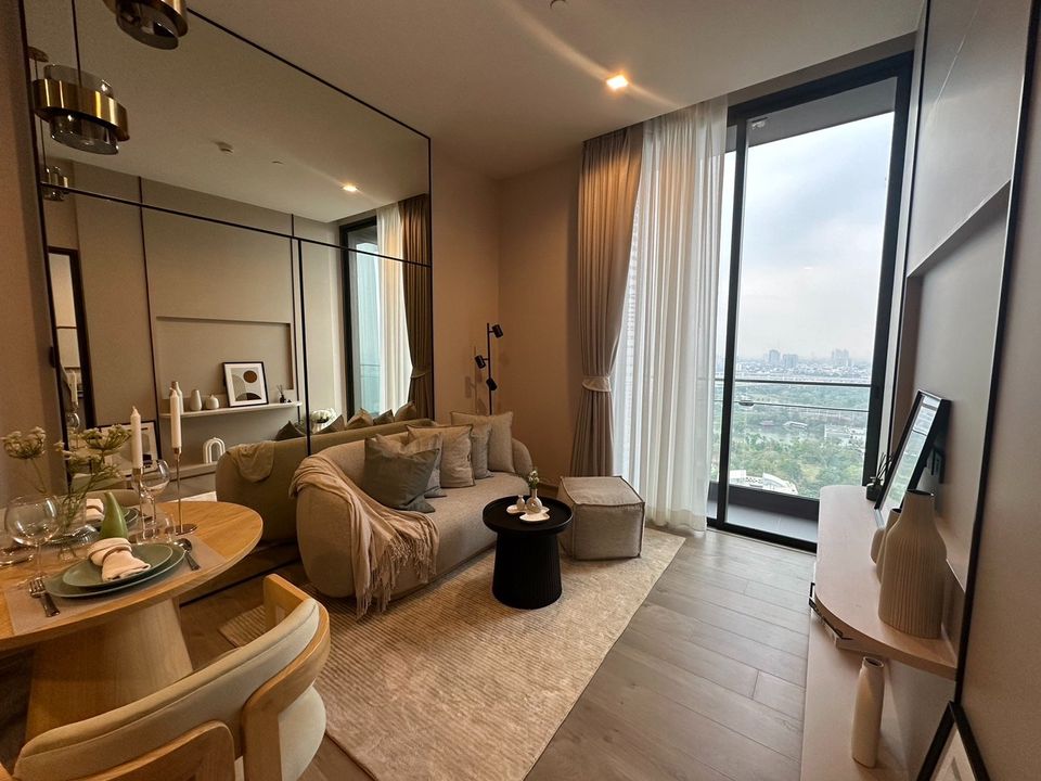 For RentCondoLadprao, Central Ladprao : For rent, 1 large bedroom, 41 sq m, high floor, beautifully decorated, special price, ready to move in.