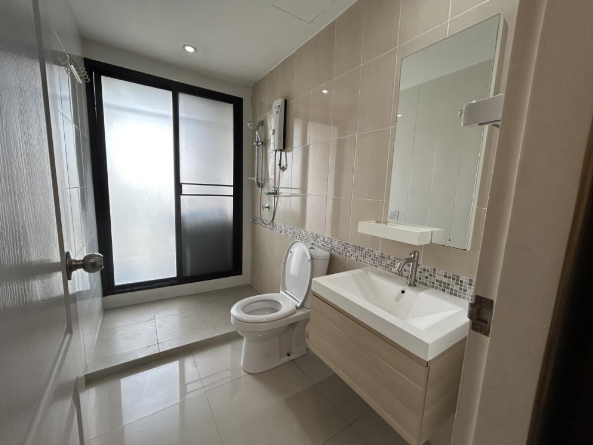 For RentCondoPattanakan, Srinakarin : Condo for rent S1 Rama 9, room size 32.68