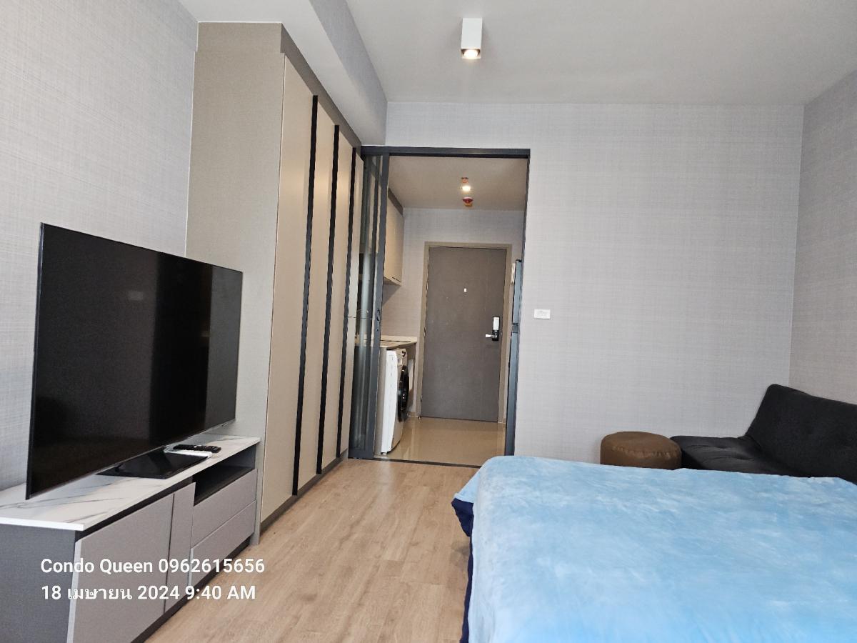 ให้เช่าคอนโดพระราม 9 เพชรบุรีตัดใหม่ RCA : Condo for RENT ** Ideo Rama 9 -Asoke  ห้องกว้าง 27 ตรม.  พร้อมอยู่@16,000  ห้องจริงพร้อมให้เข้าชมค่ะ โทรเลย  0962615656ห้องกว้าง 27 ตรม.   พร้อมอยู่ Location : Rama 9Rental Price : 16,000 BahtCondominium near MRT : Rama 9 StationCondominium Unit Size : 27