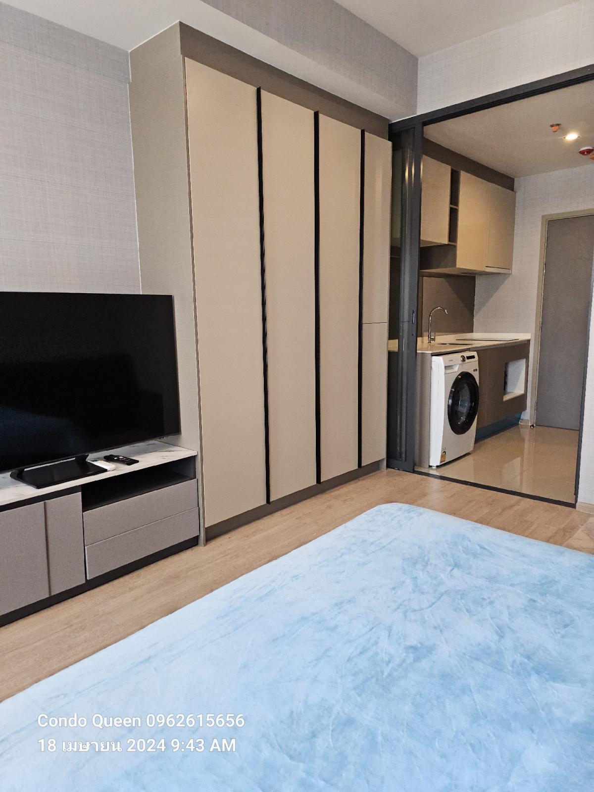 ให้เช่าคอนโดพระราม 9 เพชรบุรีตัดใหม่ RCA : Condo for RENT ** Ideo Rama 9 -Asoke  ห้องกว้าง 27 ตรม.  พร้อมอยู่@16,000  ห้องจริงพร้อมให้เข้าชมค่ะ โทรเลย  0962615656ห้องกว้าง 27 ตรม.   พร้อมอยู่ Location : Rama 9Rental Price : 16,000 BahtCondominium near MRT : Rama 9 StationCondominium Unit Size : 27