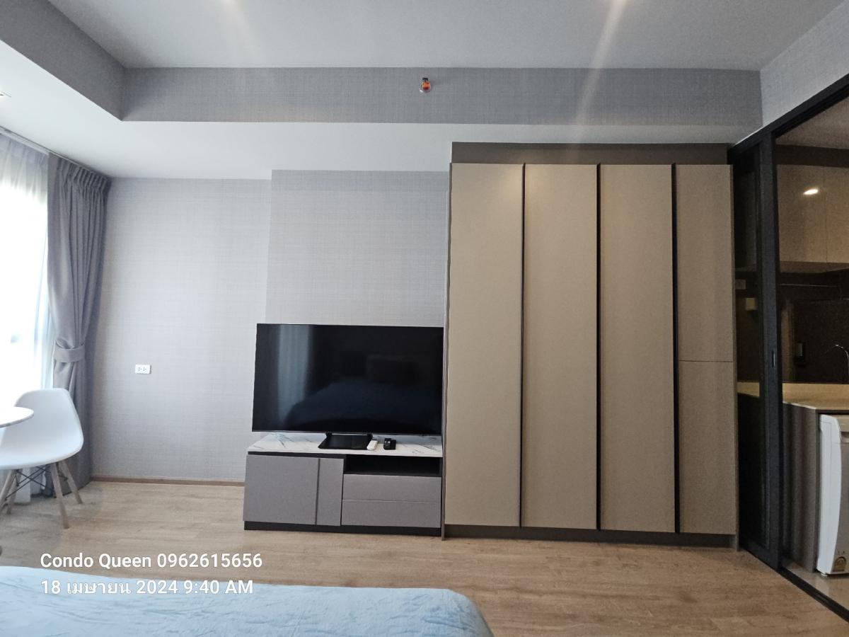 ให้เช่าคอนโดพระราม 9 เพชรบุรีตัดใหม่ RCA : Condo for RENT ** Ideo Rama 9 -Asoke  ห้องกว้าง 27 ตรม.  พร้อมอยู่@16,000  ห้องจริงพร้อมให้เข้าชมค่ะ โทรเลย  0962615656ห้องกว้าง 27 ตรม.   พร้อมอยู่ Location : Rama 9Rental Price : 16,000 BahtCondominium near MRT : Rama 9 StationCondominium Unit Size : 27