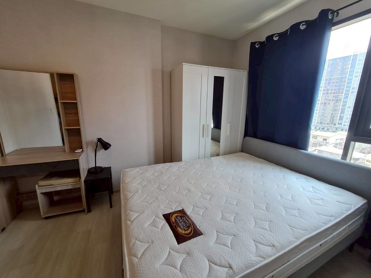 For RentCondoPinklao, Charansanitwong : 🔥MRT Bang Yi Khan🔥For rent, Life Pinklao🔥Fully furnished, has washing machine🔥
