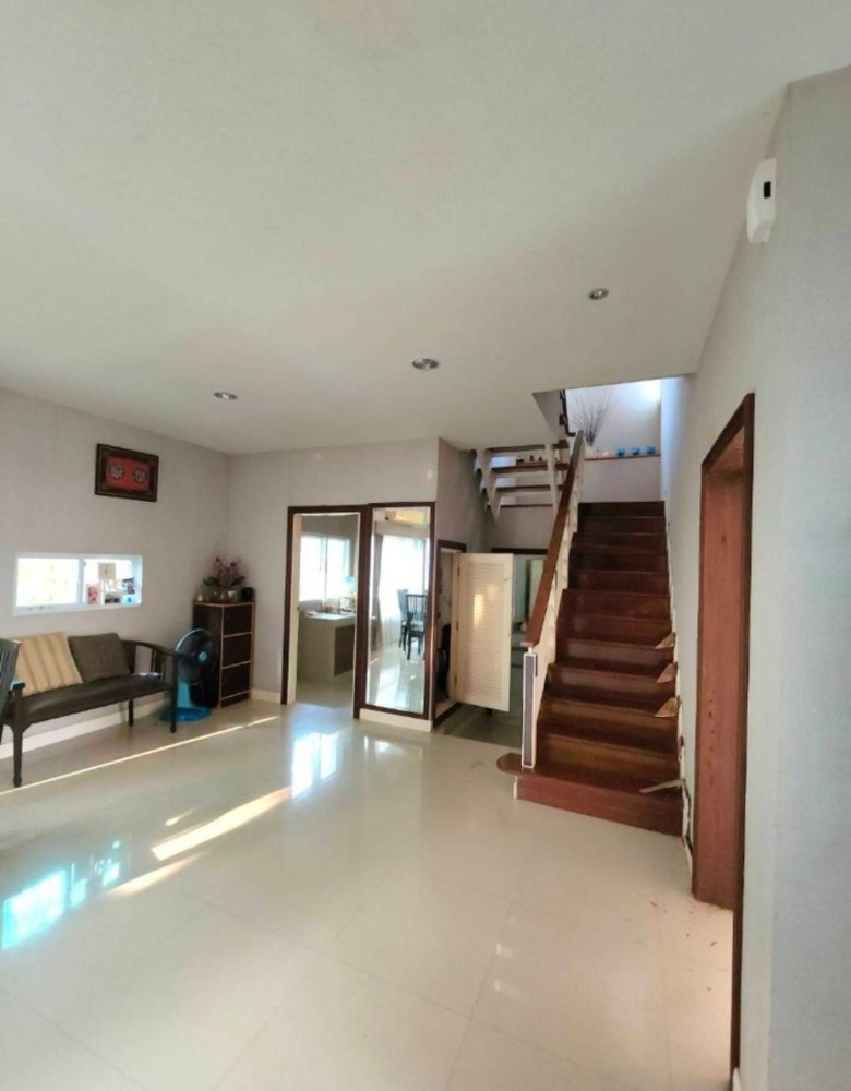 ขายบ้านนวมินทร์ รามอินทรา : S-SSVR101 ขาย บ้านเดี่ยว หมู่บ้านเศรษฐสิริ วงแหวน-รามอินทรา 2 ชั้น ทิศเหนือ พื้นที่ 53ตร.ว. พื้นที่ใช้สอย 160 ตร.ม. 3นอน 3น้ำ 4.9 ล้าน 064-959-8900