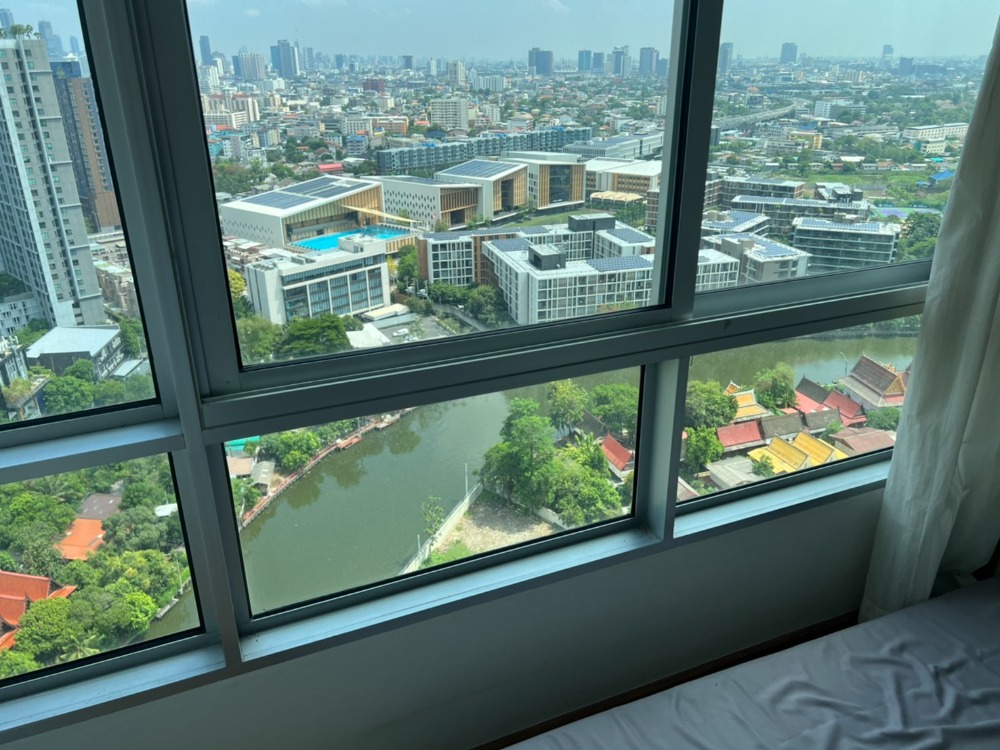 For SaleCondoOnnut, Udomsuk : The Base Sukhumvit77 1b1b 2.39MB Special Price Tel : 0635925888