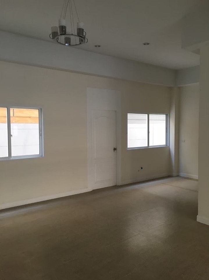 For SaleTownhomeLadprao101, Happy Land, The Mall Bang Kapi : S-LAD01  Townhome for sale, Ladprao 110, size 50 sqw, 3-storey, east, usable area 200 sqm, 6 bed 5 bath, 12 million. 064-959-8900